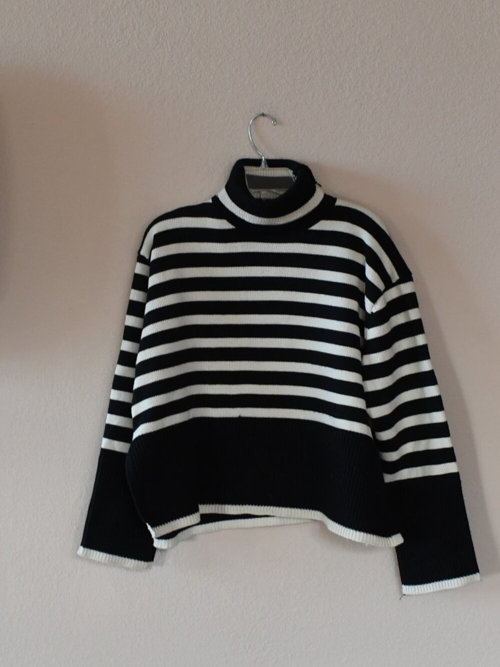 Karen Scott Women's Black White Stripe Turtleneck Warm Cozy Boxy Sweater Size S